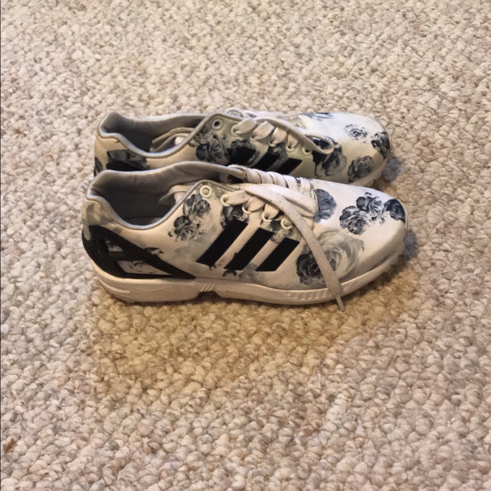 Floral adidas